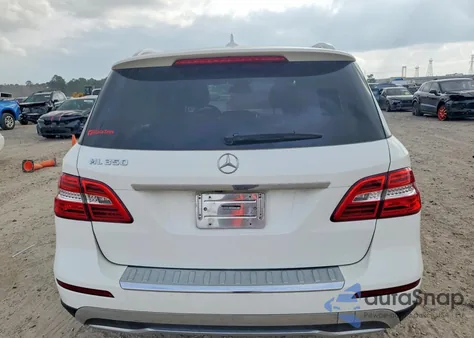 2015 Mercedes-Benz Ml 350 z USA, uszkodzony, nr VIN 4JGDA5JB5FA525839